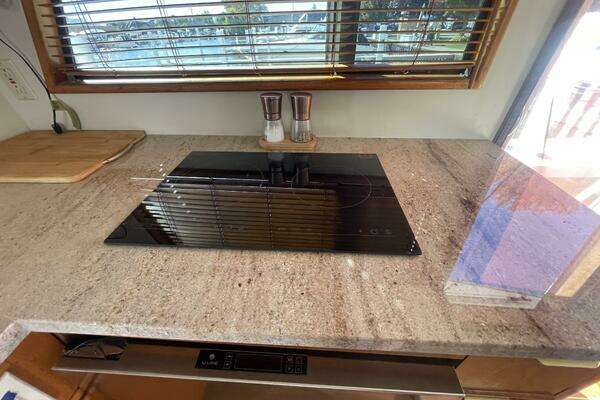 Viking 50 Motor Yacht Yacht For Sale