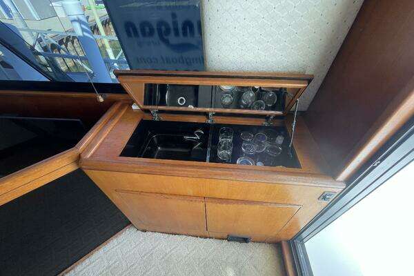 Viking 50 Motor Yacht Yacht For Sale