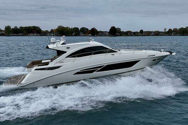 Sea Ray 510 Sundancer Yacht For Sale