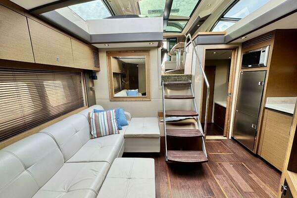 Sea Ray 510 Sundancer Yacht For Sale