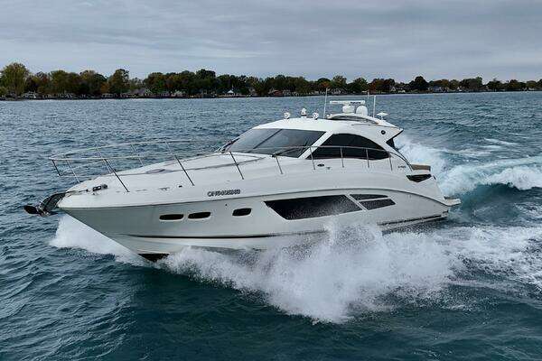 Sea Ray 510 Sundancer Yacht For Sale