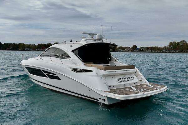 Sea Ray 510 Sundancer Yacht For Sale