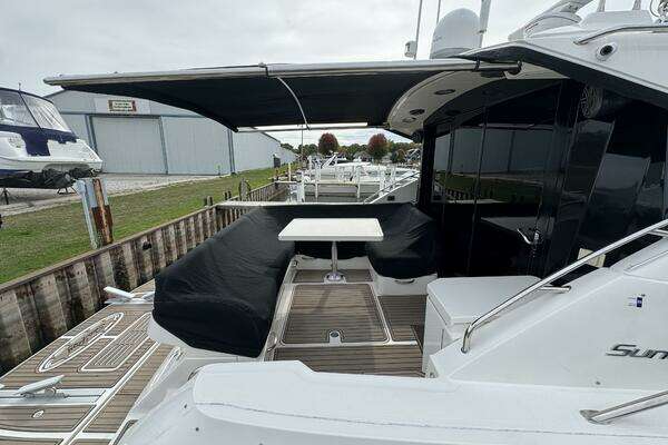 Sea Ray 510 Sundancer Yacht For Sale