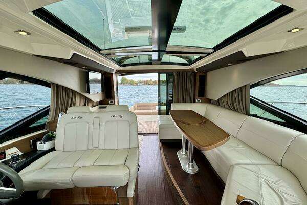 Sea Ray 510 Sundancer Yacht For Sale