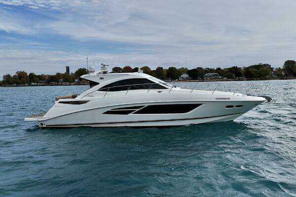 Sea Ray 510 Sundancer Yacht For Sale
