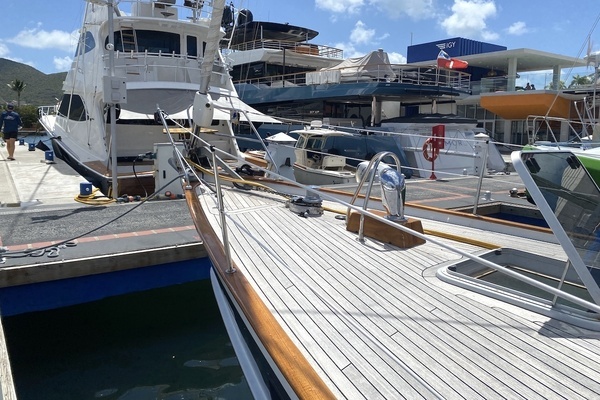 Photo of the 1984 Hallberg-Rassy 49 "Pegasus"