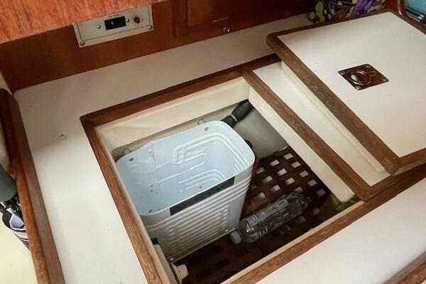 28ft Tartan Yacht For Sale