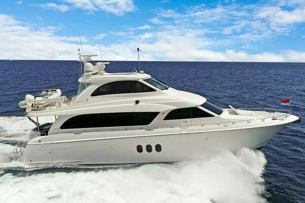 72' Hatteras