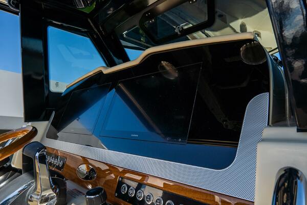 Catalina 30 30ft Chris Craft Yacht For Sale