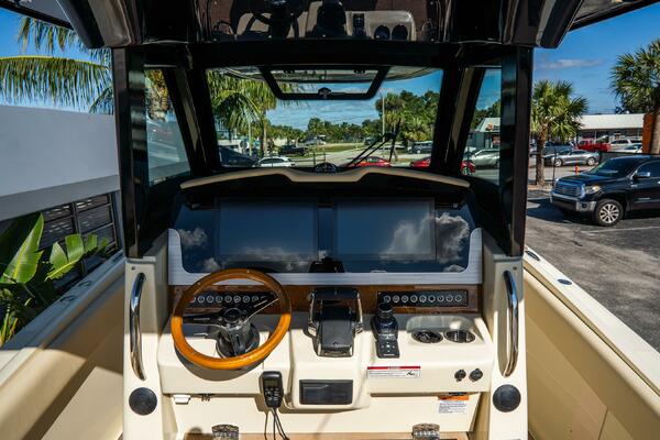 Catalina 30 30ft Chris Craft Yacht For Sale