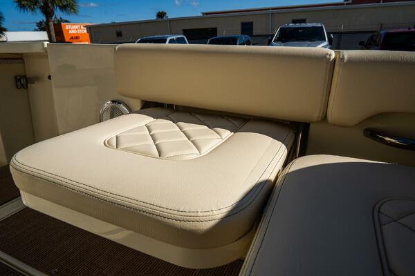 Catalina 30 30ft Chris Craft Yacht For Sale