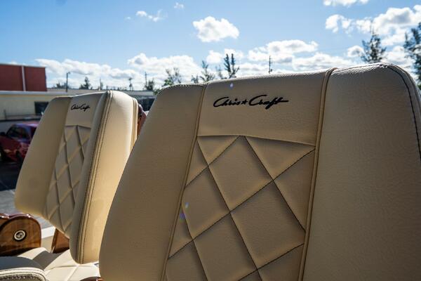Catalina 30 30ft Chris Craft Yacht For Sale