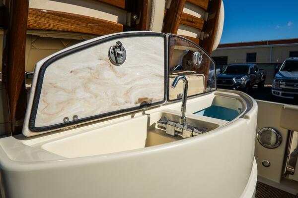 Catalina 30 30ft Chris Craft Yacht For Sale