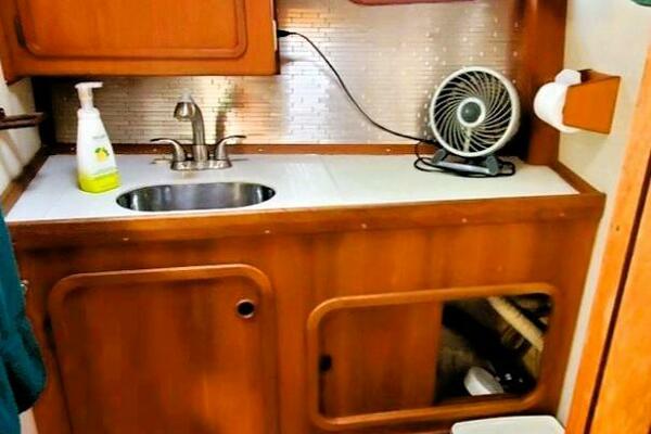 CAMARI 35ft Brewer Yacht For Sale