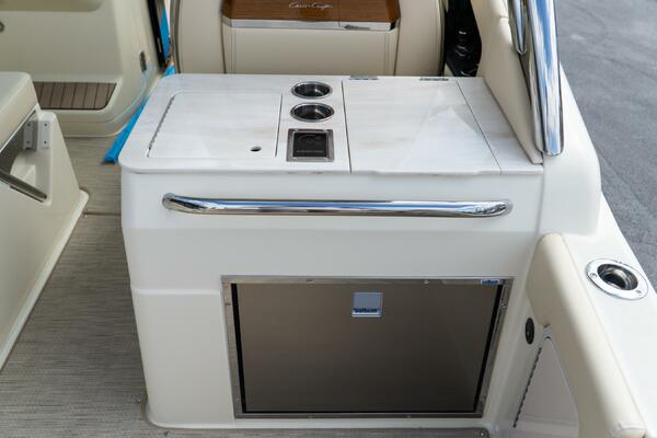28 Calypso 28ft Chris Craft Yacht For Sale