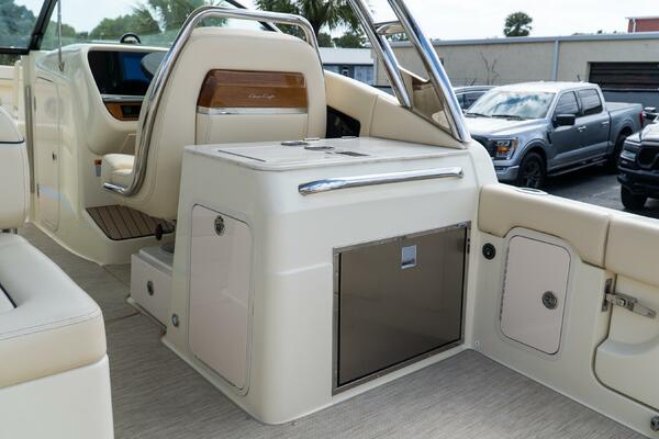 28 Calypso 28ft Chris Craft Yacht For Sale