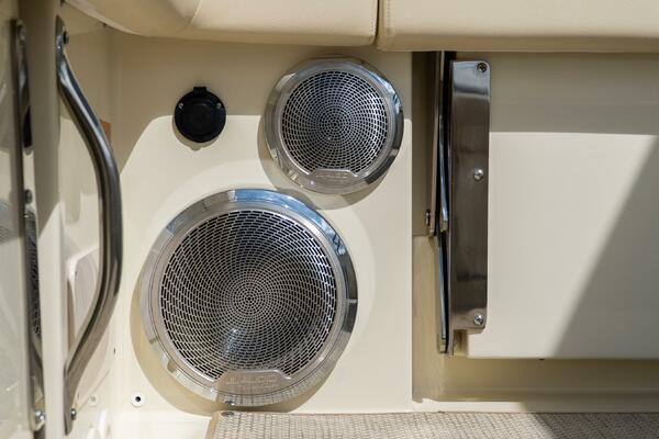 28 Calypso 28ft Chris Craft Yacht For Sale