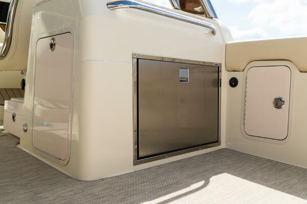 28 Calypso 28ft Chris Craft Yacht For Sale