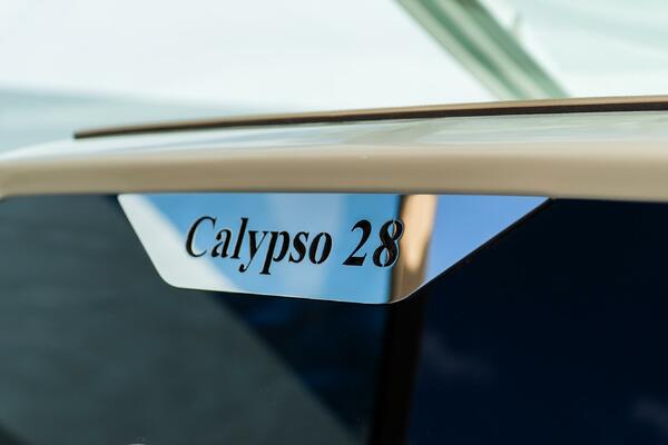 28 Calypso 28ft Chris Craft Yacht For Sale