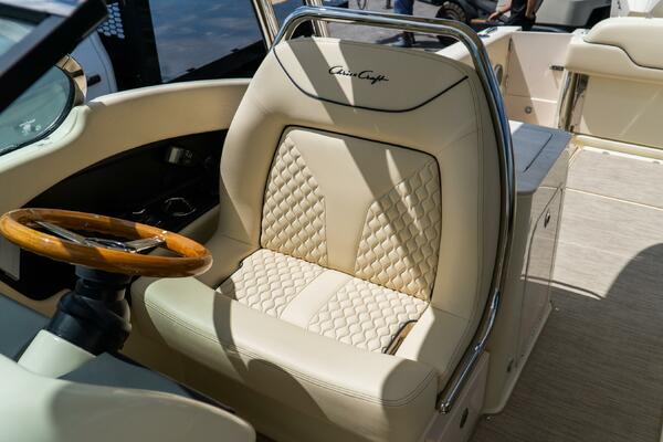 28 Calypso 28ft Chris Craft Yacht For Sale