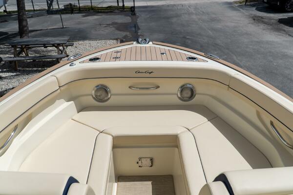 28 Calypso 28ft Chris Craft Yacht For Sale