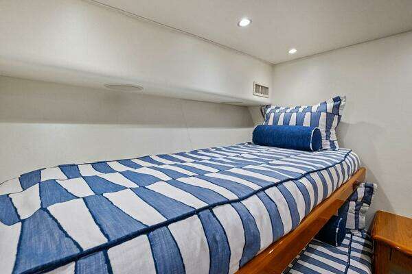 Viking 82 Convertible Yacht For Sale