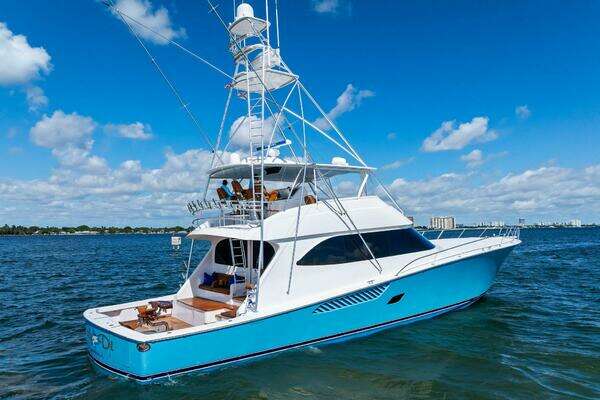 Viking 82 Convertible Yacht For Sale