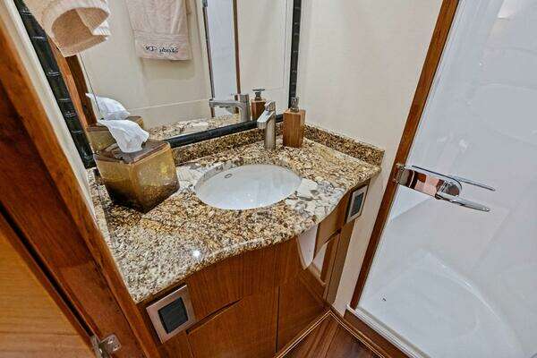 Viking 82 Convertible Yacht For Sale