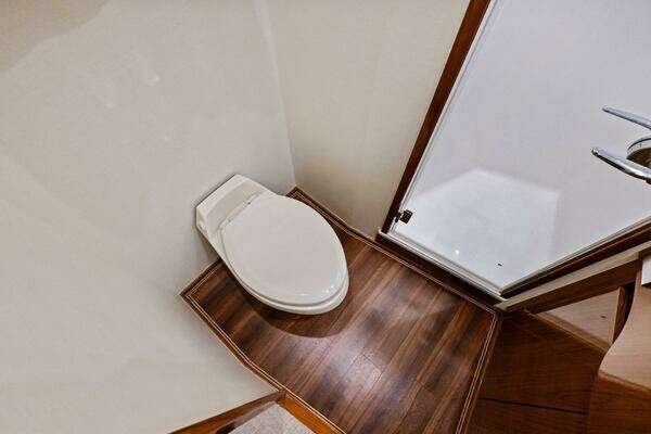 Viking 82 Convertible Yacht For Sale