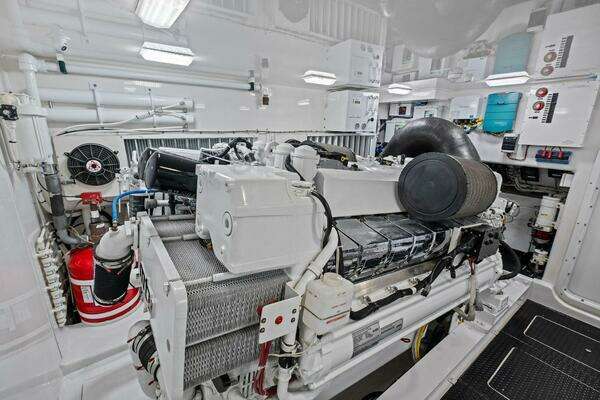 Viking 82 Convertible Yacht For Sale