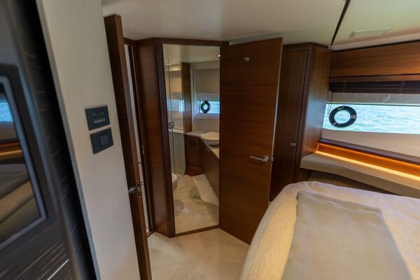 CREWSZING 65ft Princess Yacht For Sale