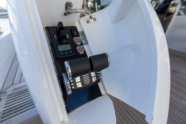 CREWSZING 65ft Princess Yacht For Sale