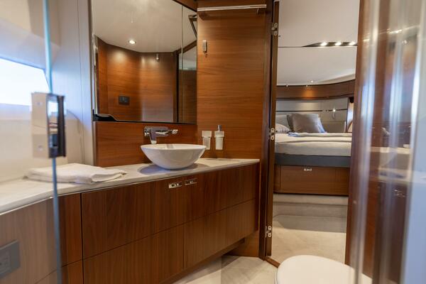 CREWSZING 65ft Princess Yacht For Sale