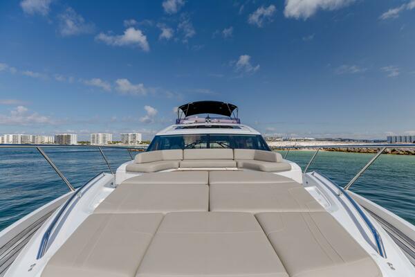 CREWSZING 65ft Princess Yacht For Sale