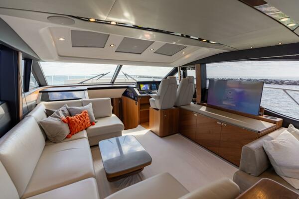 CREWSZING 65ft Princess Yacht For Sale