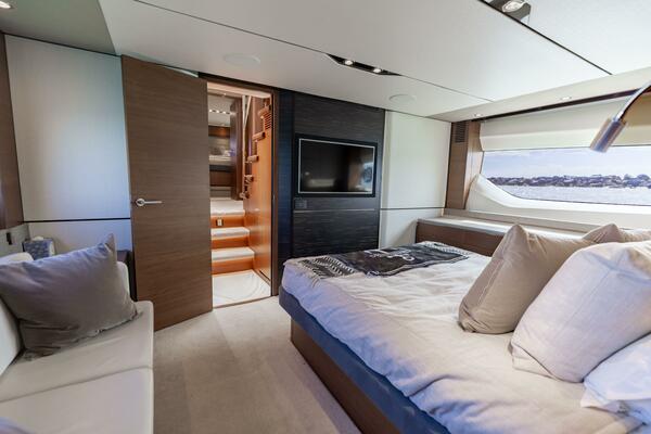 CREWSZING 65ft Princess Yacht For Sale