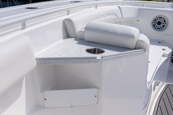 282 CC Adventure 28ft Tidewater Yacht For Sale