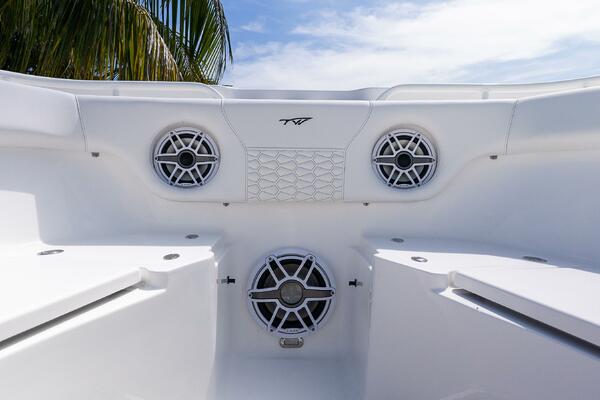 282 CC Adventure 28ft Tidewater Yacht For Sale