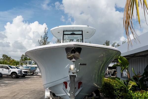 282 CC Adventure 28ft Tidewater Yacht For Sale