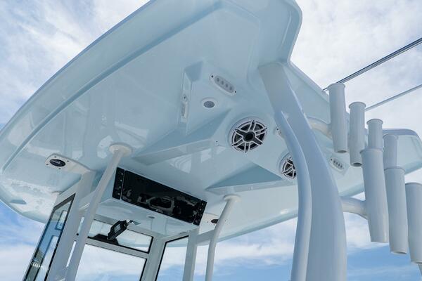 282 CC Adventure 28ft Tidewater Yacht For Sale