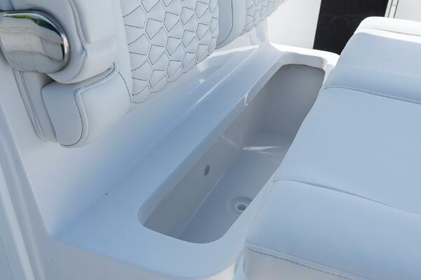 282 CC Adventure 28ft Tidewater Yacht For Sale