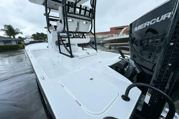 25 X3 25ft Shallow Sport Yacht For Sale