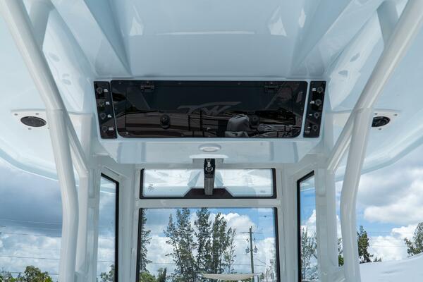 2700 Carolina Bay 27ft Tidewater Yacht For Sale