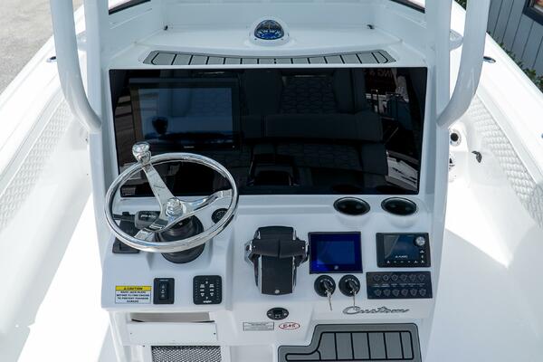 2700 Carolina Bay 27ft Tidewater Yacht For Sale