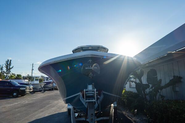272 CC Adventure 27ft Tidewater Yacht For Sale
