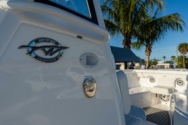 272 CC Adventure 27ft Tidewater Yacht For Sale