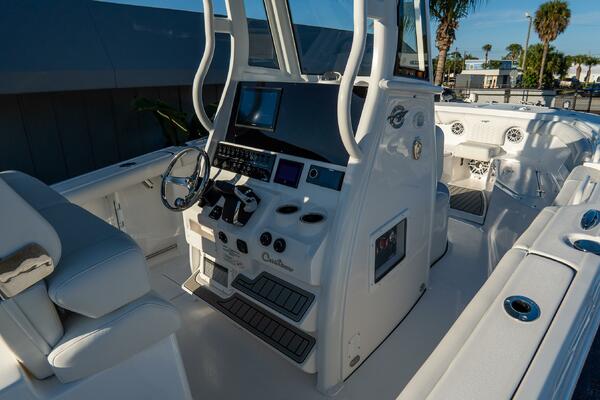 272 CC Adventure 27ft Tidewater Yacht For Sale