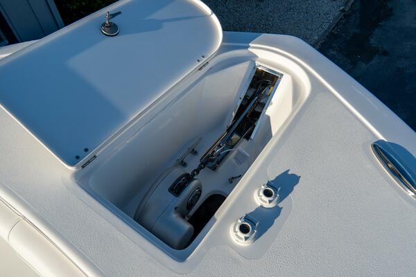 272 CC Adventure 27ft Tidewater Yacht For Sale