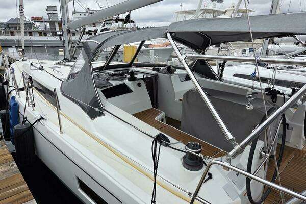 Beneteau Oceanis 40.1 Yacht For Sale
