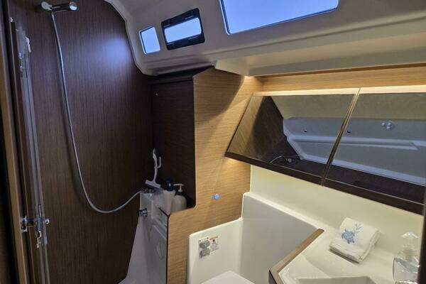 Beneteau Oceanis 40.1 Yacht For Sale
